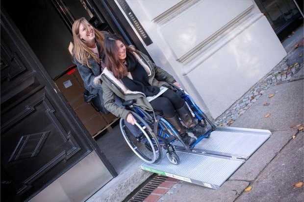 Как адаптировать город для инвалидов