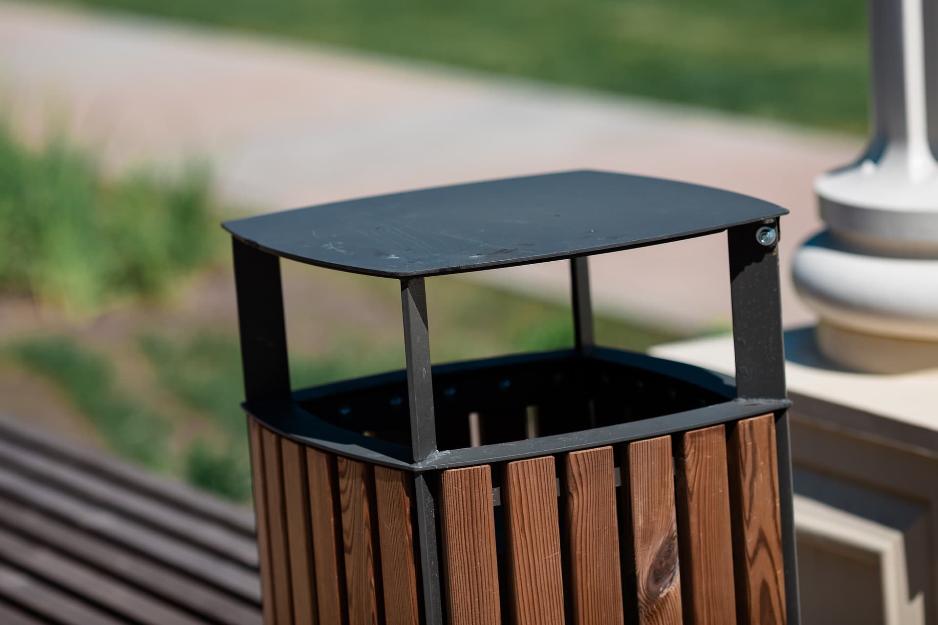 Городские урны производства Punto Design